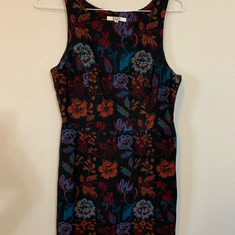 BB Dakota floral fall dress